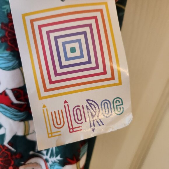LuLaRoe Classic T-Shirt M Christmas Unicorn & Santa Design Green - Picture 6 of 9